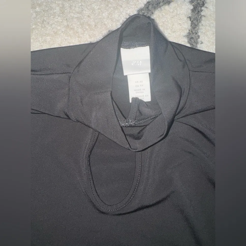 H&M Peep Hole Bodysuit - Image 4