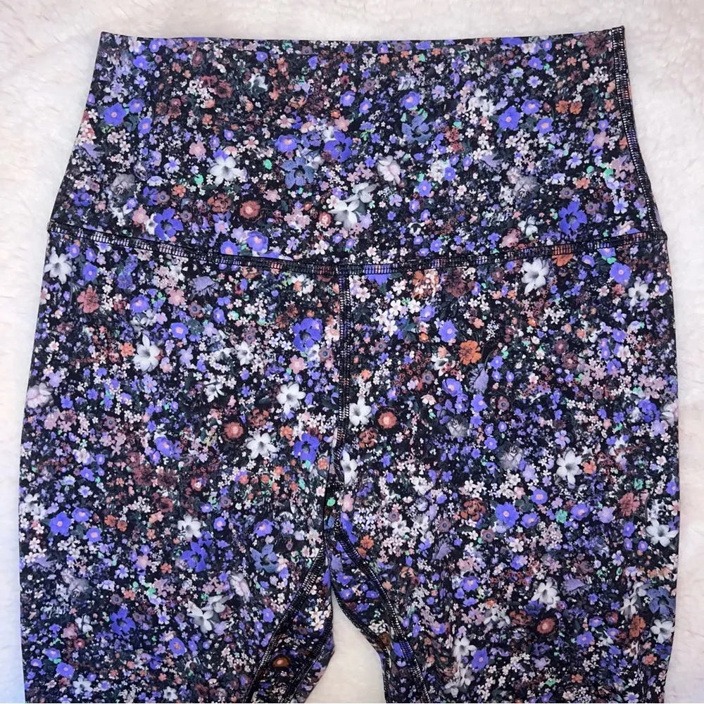 Lululemon Align High Rise Crop 23” - Flower burst - Image 7