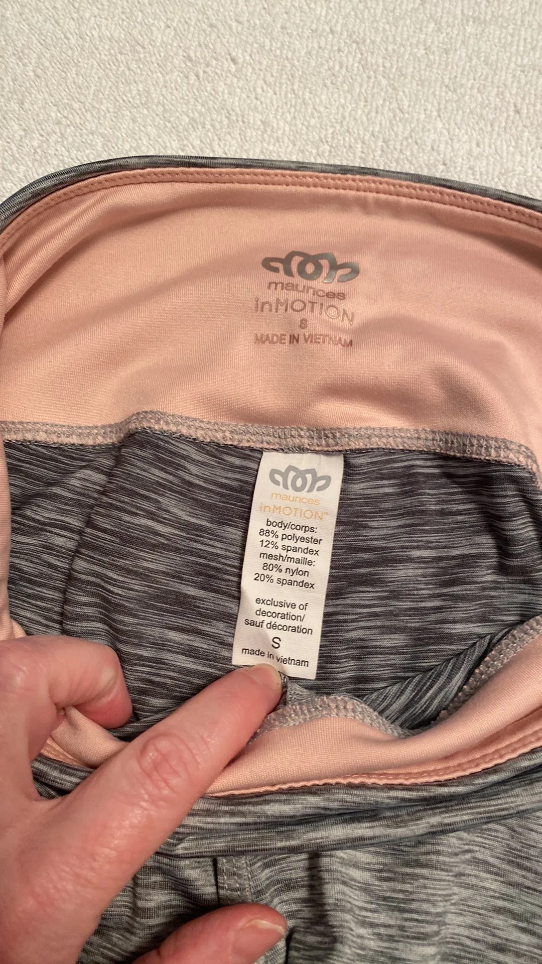 Maurices In Motion leggings cell phone pockets size small - Image 7