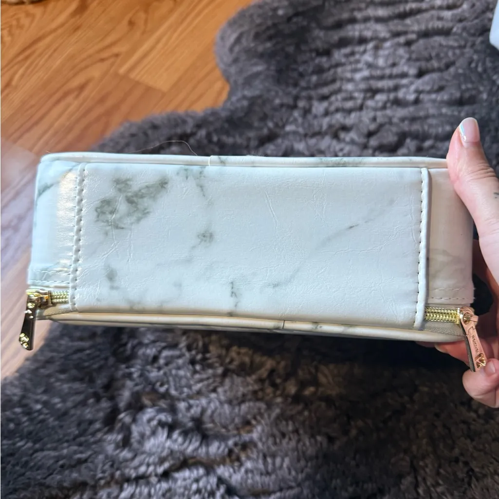 Relavel White Marble Cosmetic Case - Image 5