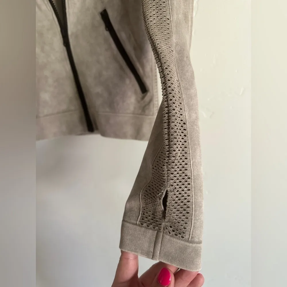 Blanc Noir Jacket Super Nova Seamless Taupe Brown Full Zip Activewear medium - Image 9