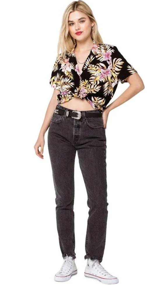 New Volcom Gen Wow Womens Cropped Tropical Floral Shirt Black XS - Image 13