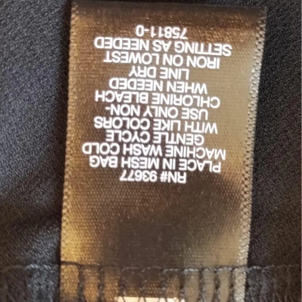 Liz Claiborne Career Women Blouse Size XL Black Stretch Sleeveless Top - Image 5