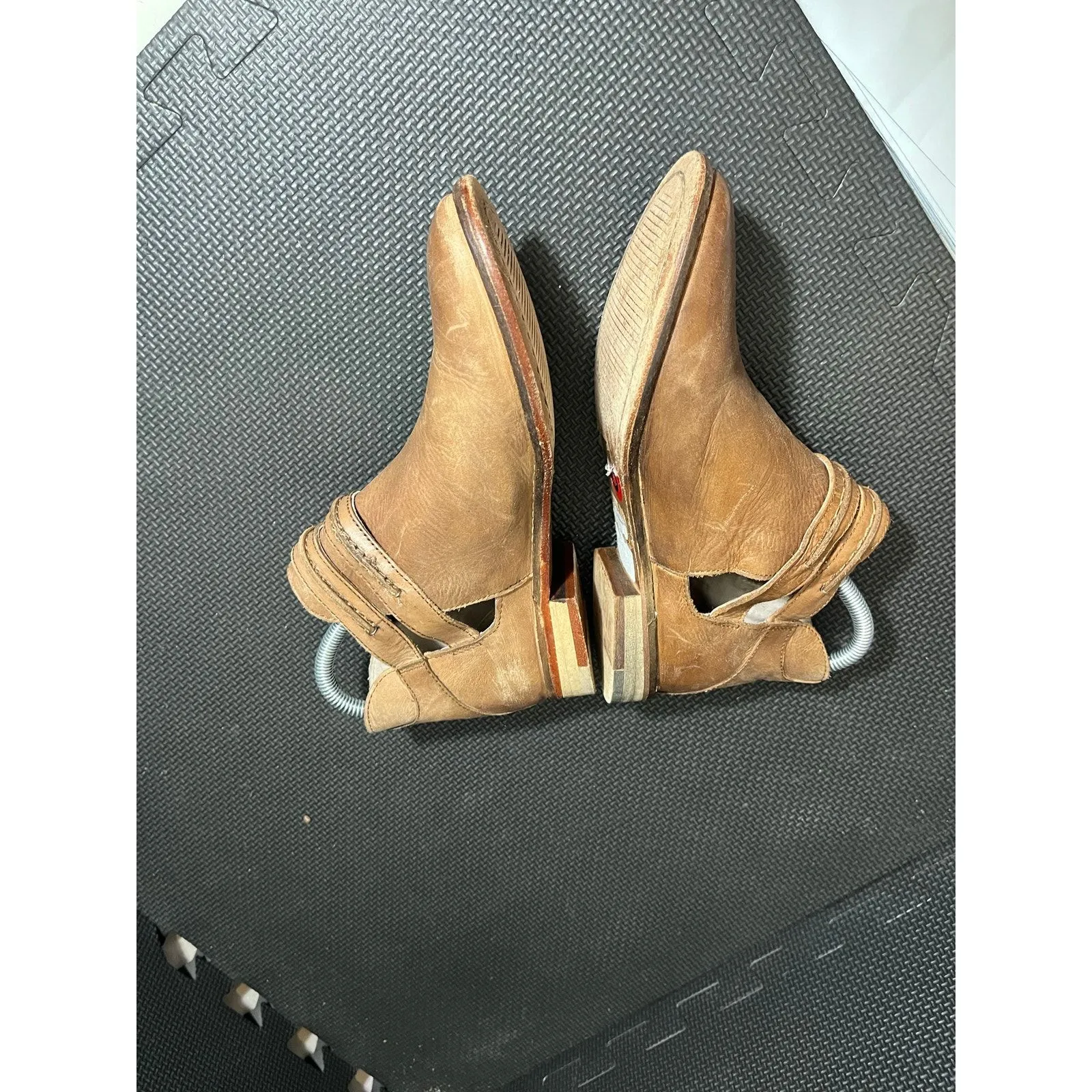 Free People Low Heel Double Buckle Leather City‎ Style Booties Braeburn Size 6 - Image 3