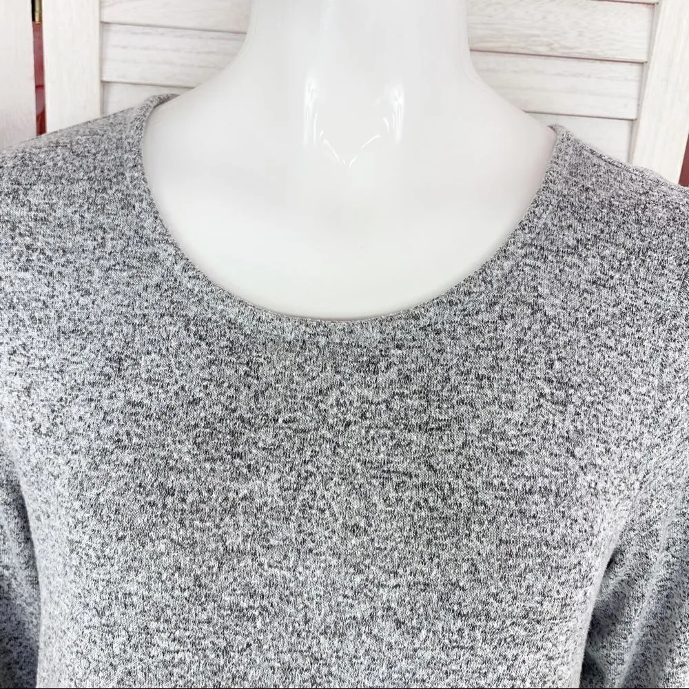 Old Navy Speckled Extra Long Sleeve Popover Sweater Gray Medium Light Weight - Image 5