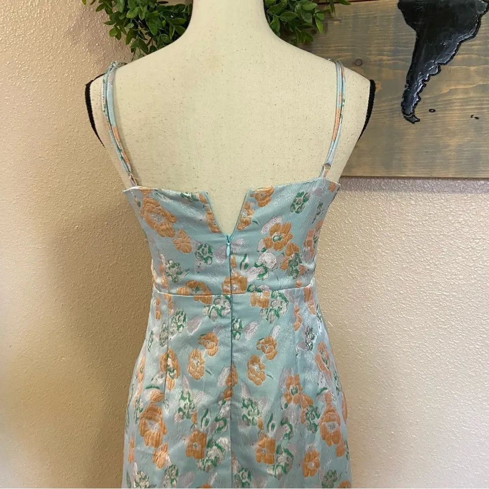NWOT Lulus Enviable Aesthetic Light Blue Floral Jacquard Bustier Midi Dr… - Image 5