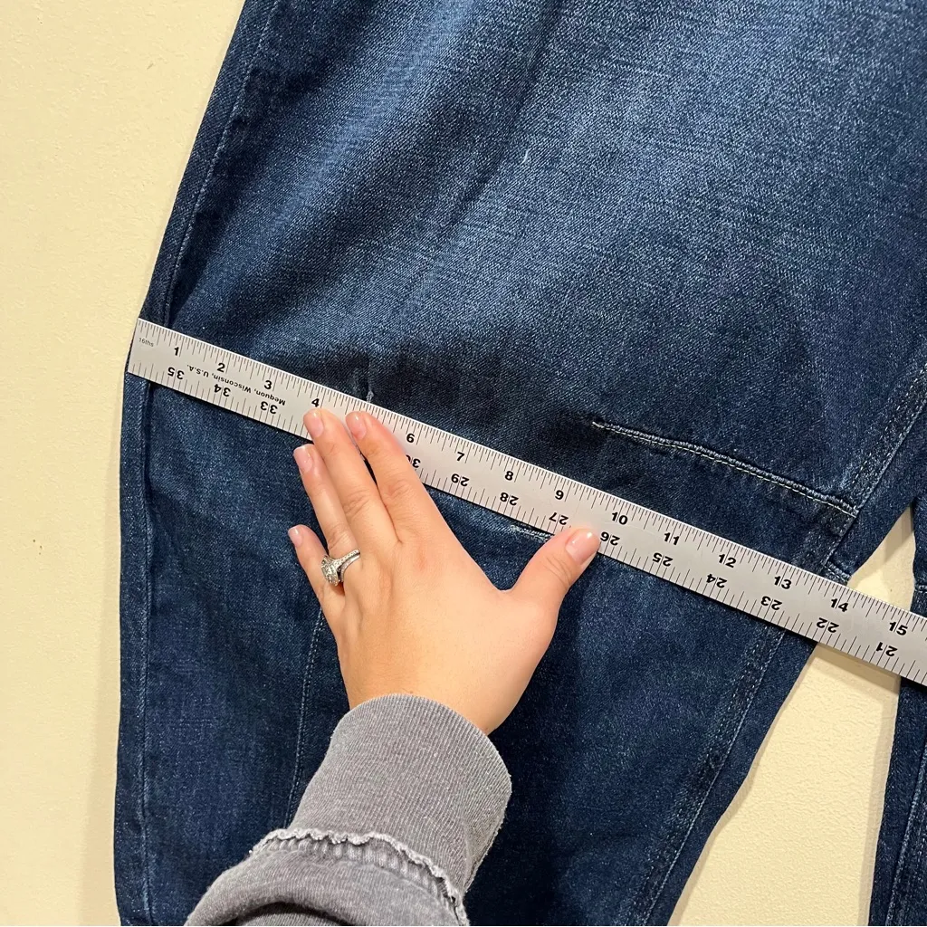 NWT GAP Mid Rise Easy Horseshoe Jeans size Medium petite Color Dark indigo - Image 6