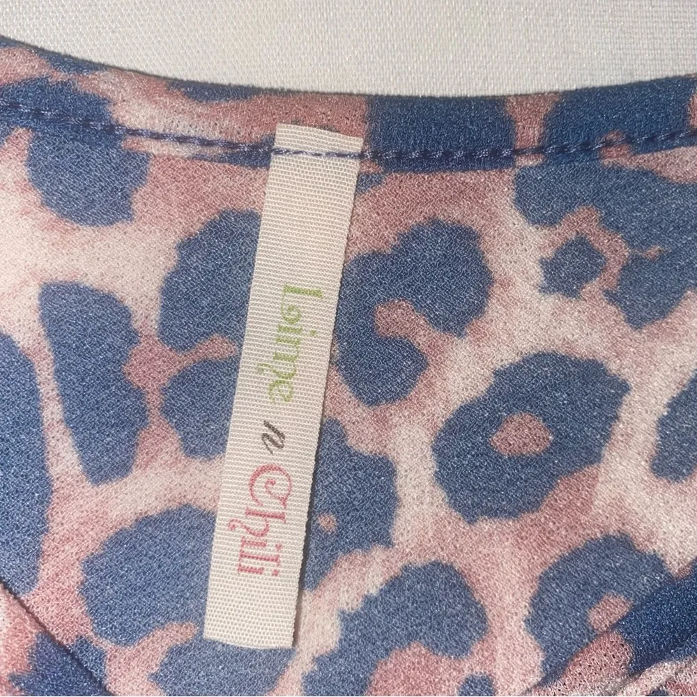 Lime n Chili Animal Print Top Women’s Medium - Image 2