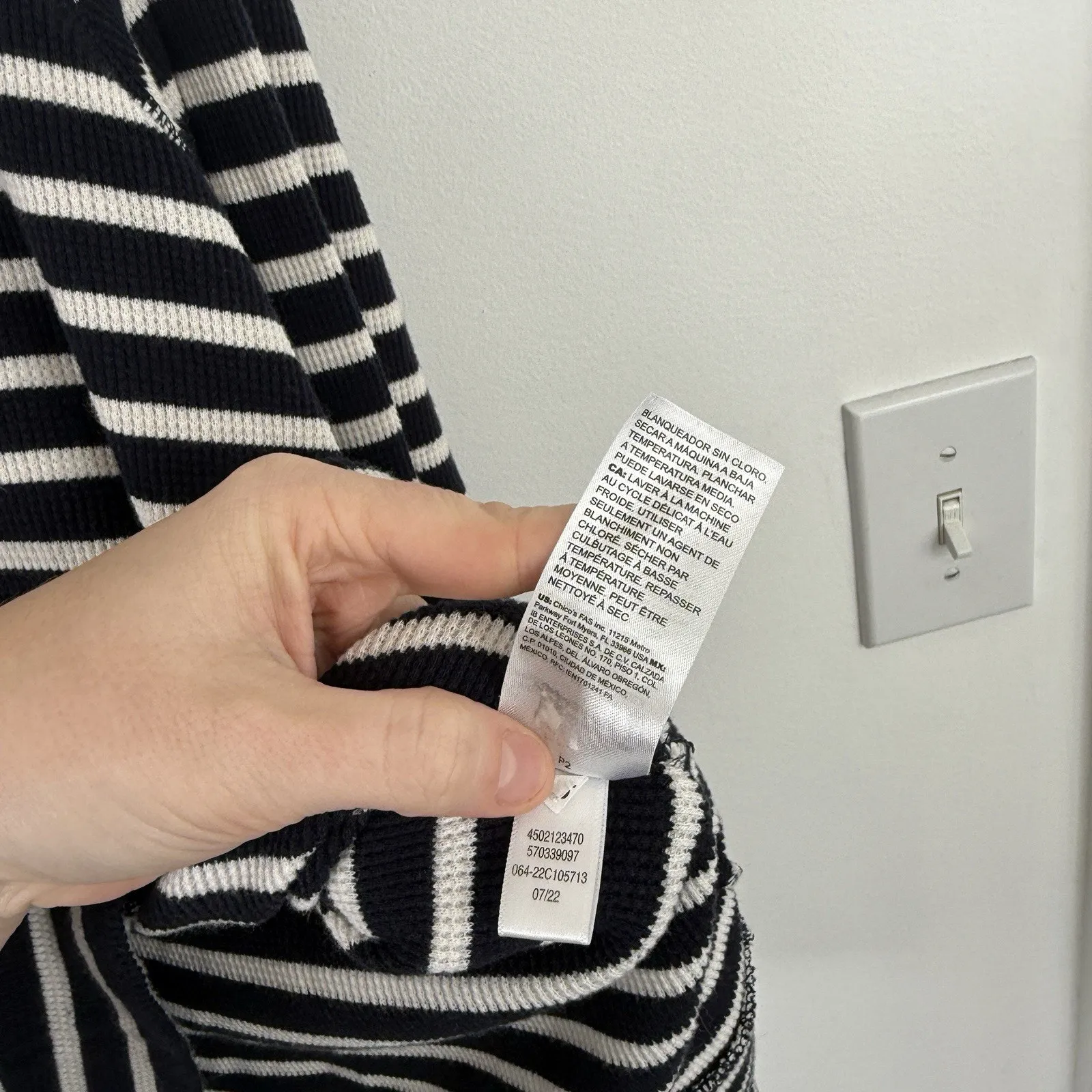 Chicos Zenergy Blue White Striped Waffle Knit Thermal Top Womens 4 US XXL - Image 7