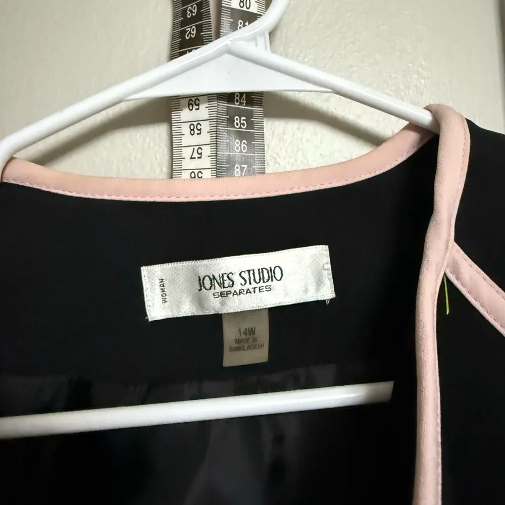 Jones Studio Black Blazer with Pink Accents​ - Image 2
