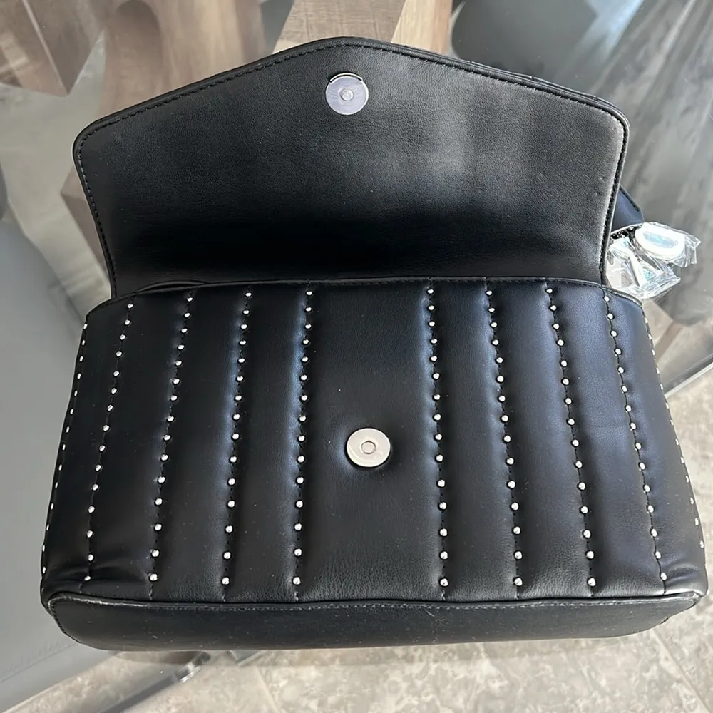 DKNY Lexington Park Shoulder Bag in Black/Silver Detail New w/Tag - Image 6