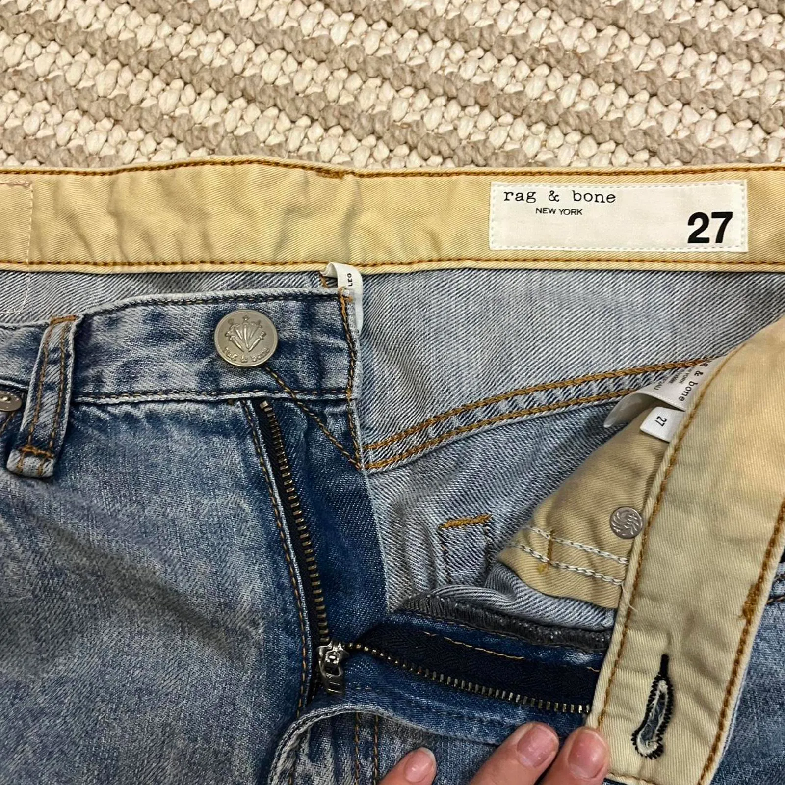 Rag & Bone Featherweight Logan Mid-Rise Wide Jean - Image 3