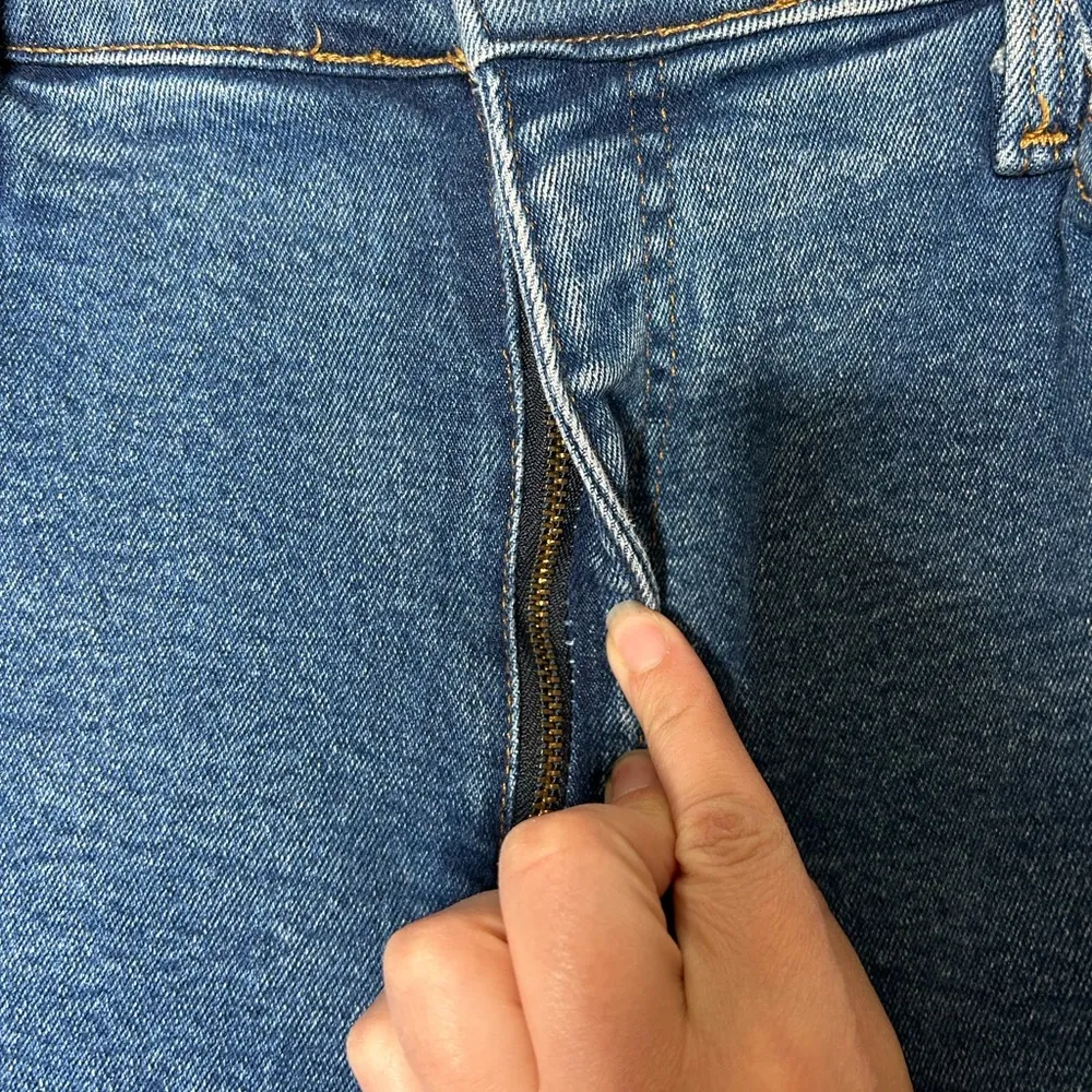 Vintage dark wash high waisted straight leg relaxed fit jeans 90s 1990s - Image 4