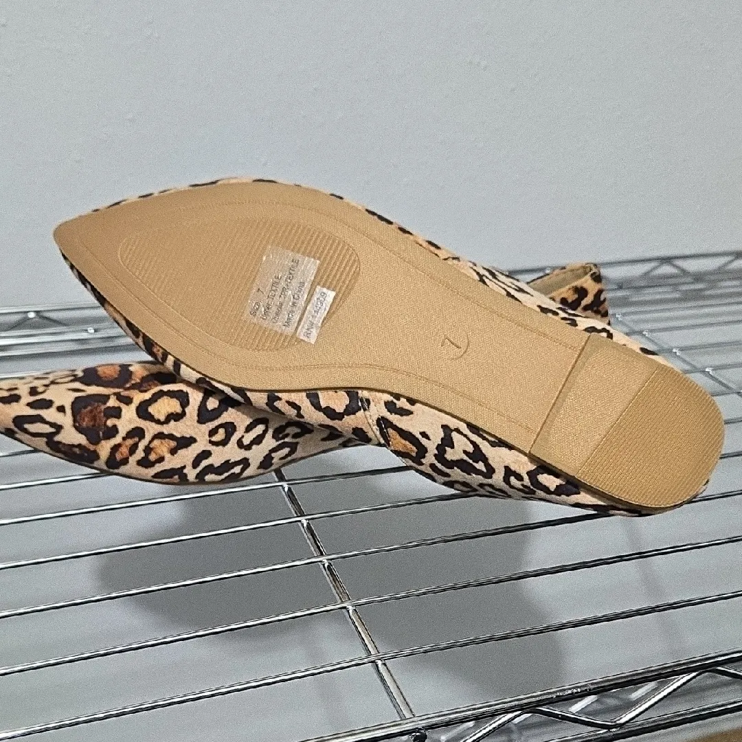 Sociology Leopard Print Women's Flats - Image 3