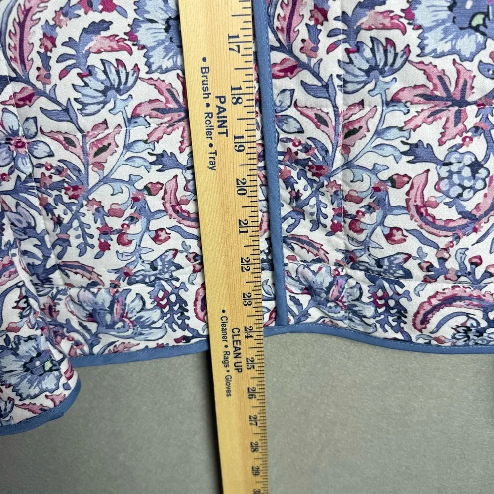 7 For All Mankind Women’s Quilted Floral Jacket Light Blue/White Size XS - Image 11