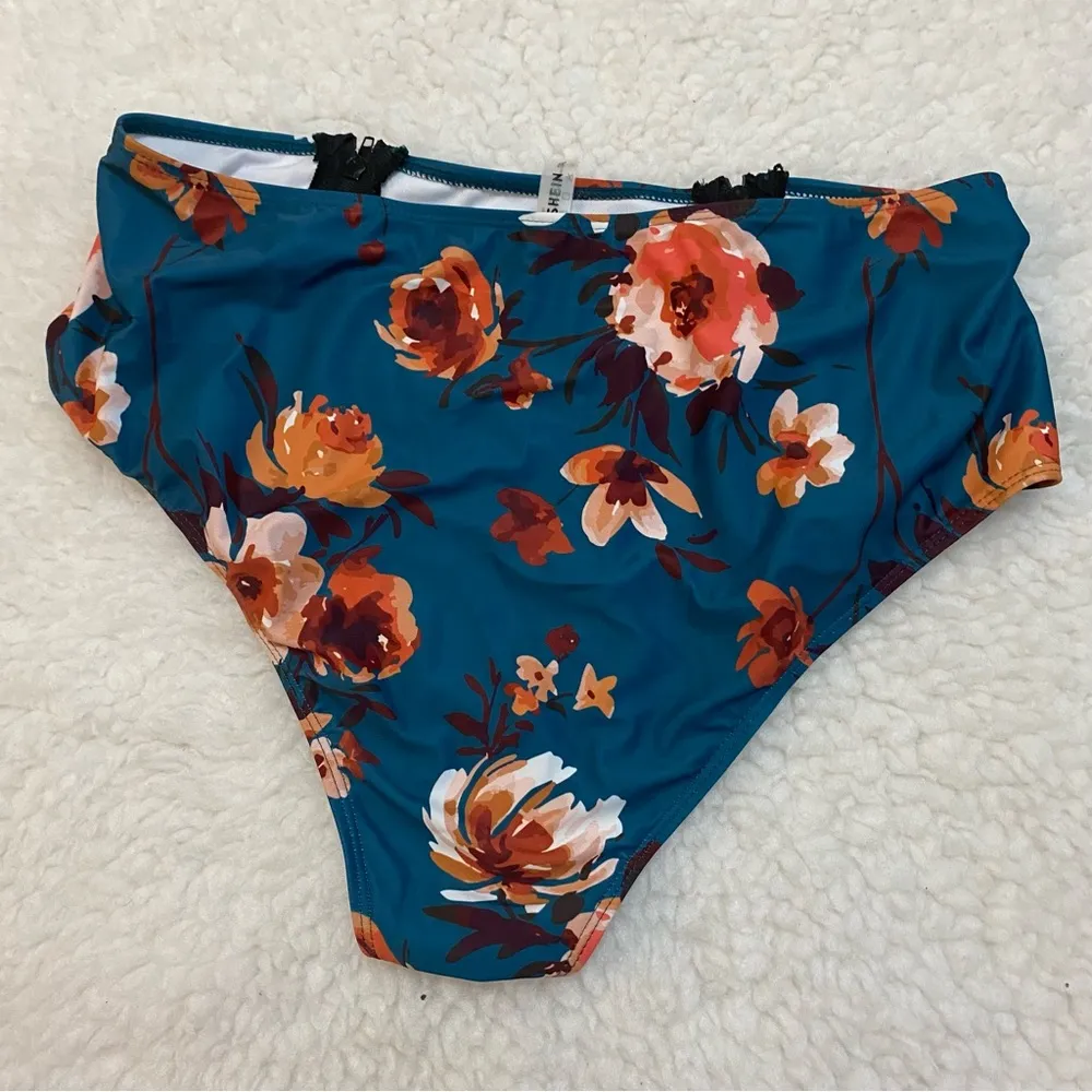 Shein Coral Reef Blue Floral Swim Bottoms 1X. - Image 4