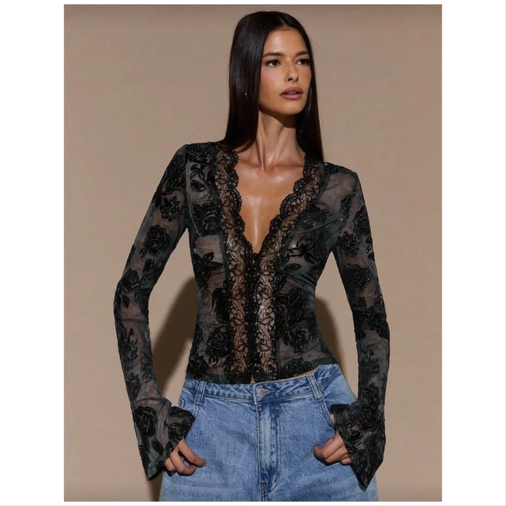SHEIN BAE Women's Black Long Sleeve Deep V-Neck Flocked/ Lace Top/ Brand New - Image 10