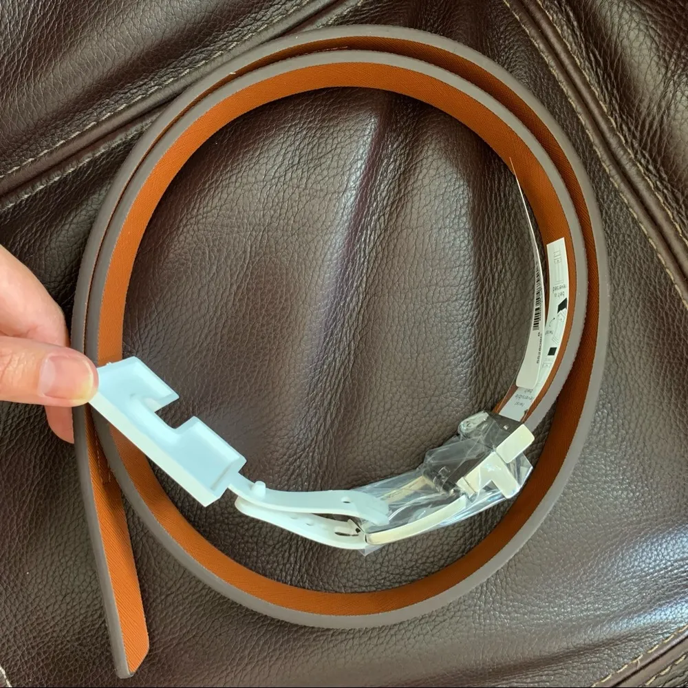 Michael Kors MK Monogram Reversible Leather Belt, Size M, NWT - Image 4