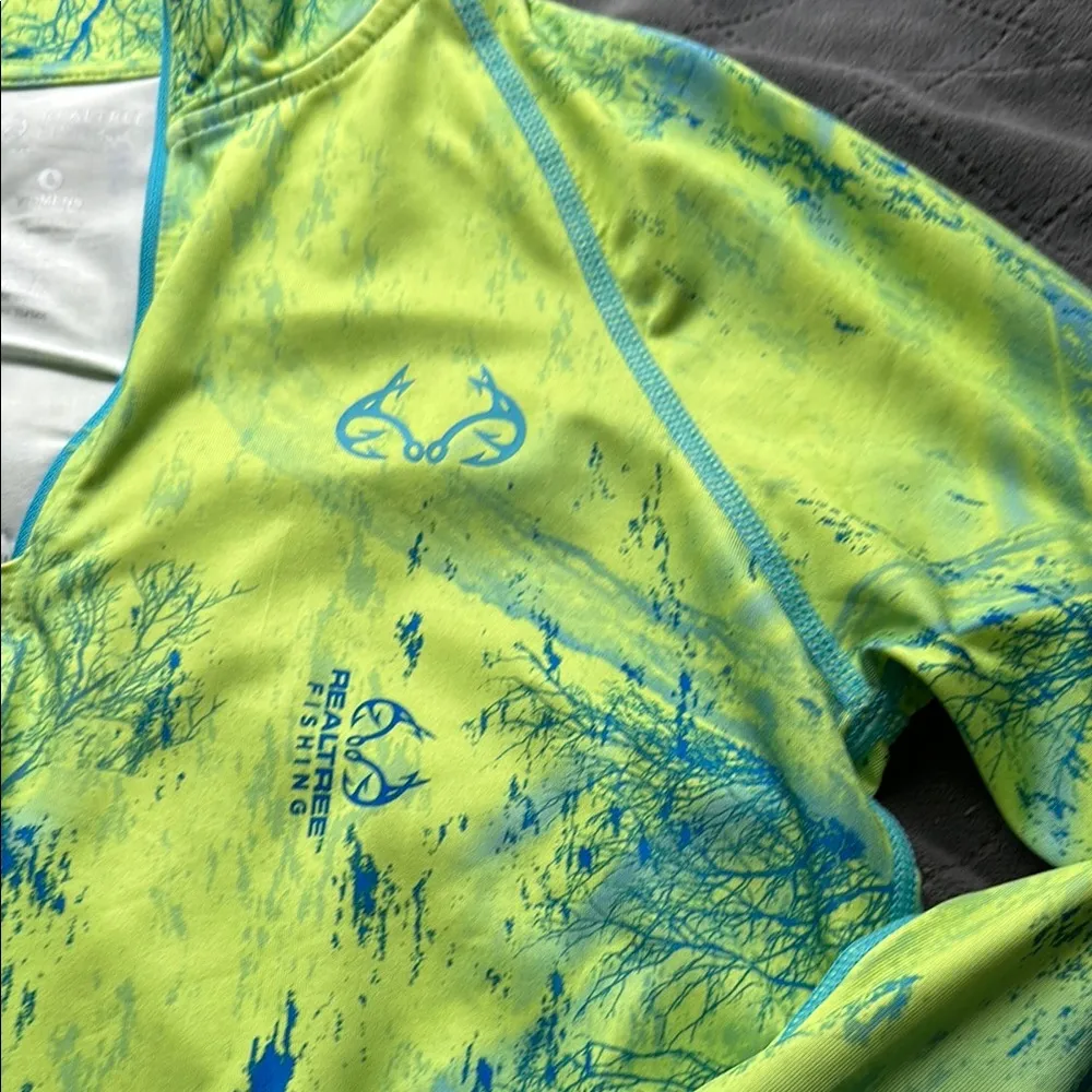 Realtree Pro Series Vibrant Green Fishing Shirt - Image 6