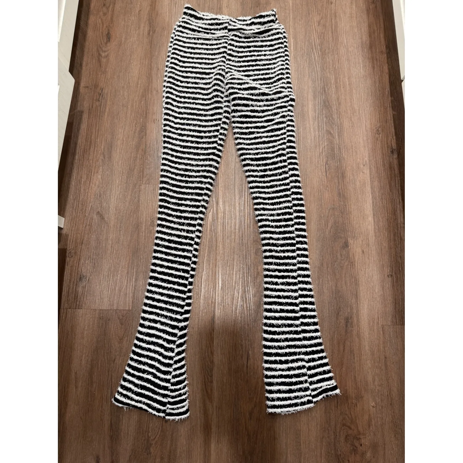 Black White Stripe Flare Leg Pants High Waist Textured Knit Size M Size M - Image 2