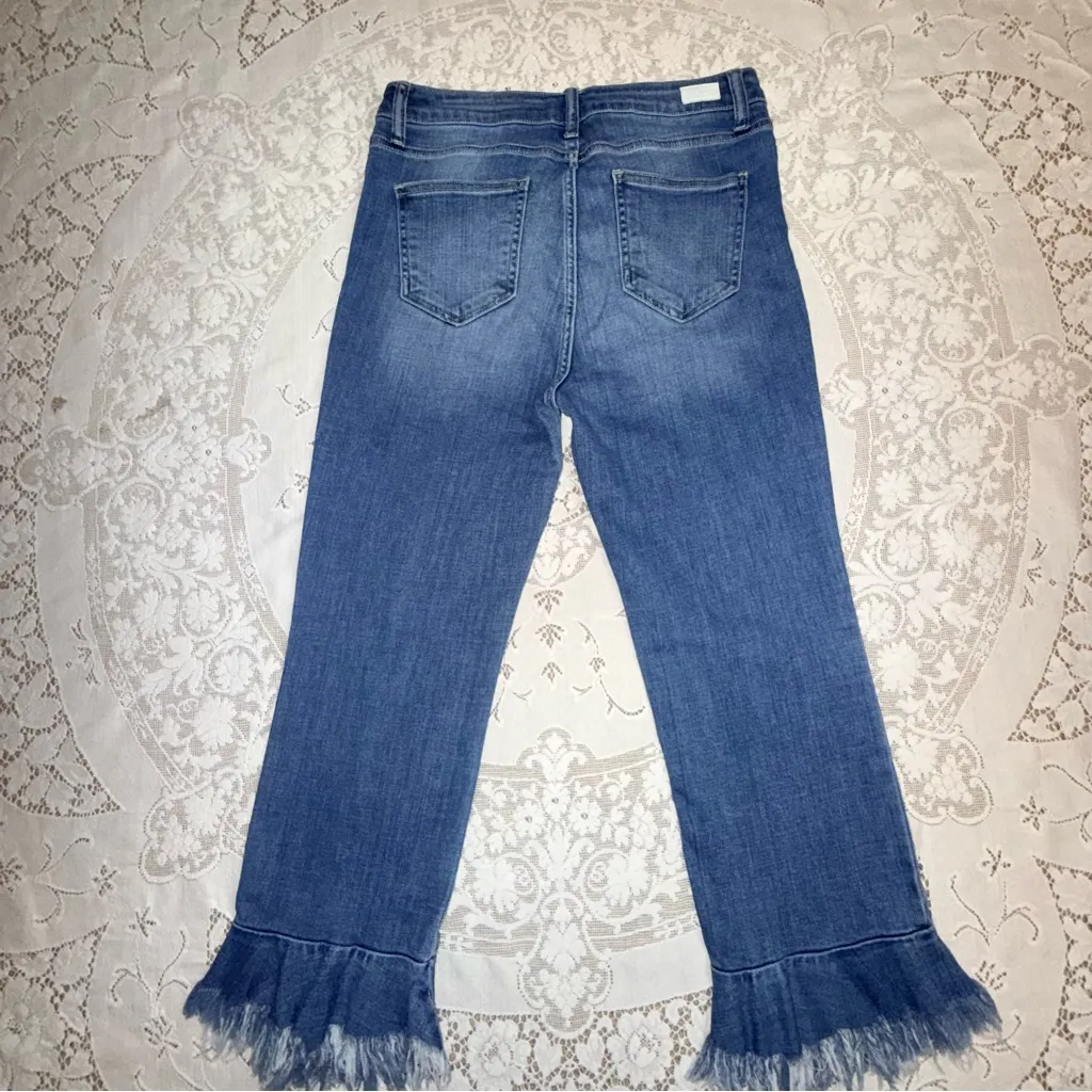 Cello Women's or Juniors High Rise Blue Ruffle Frayed Hem Cropped Jeans Size 11 - Image 2
