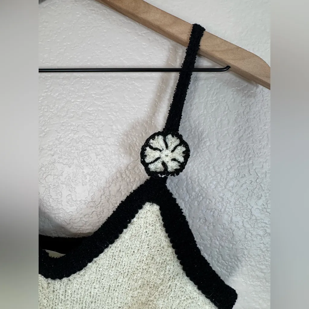 Asta Resort Camilla Camisole Ivory size Large NEW Revolve $280 Black - Image 10