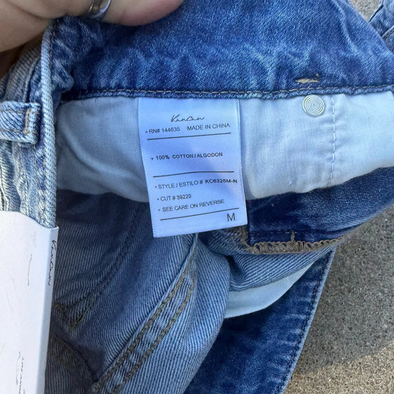 Kancan Tilly High Rise Cut Off Jean Shorts Blue Fray Hem Size MEDIUM NWT READ - Image 3