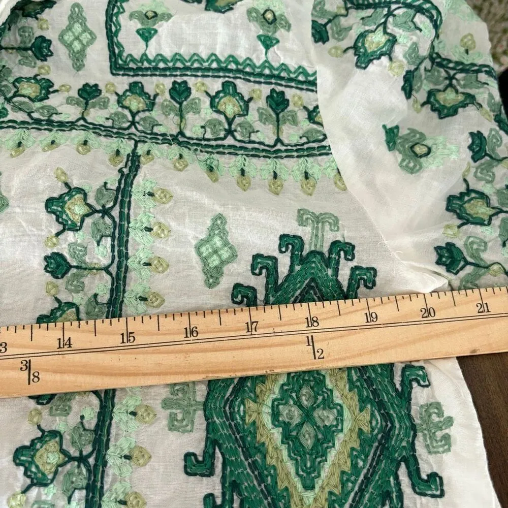 Zara White & Green Aztec Embroidered Tunic Shirt Dress size Coverup Boho - Image 9