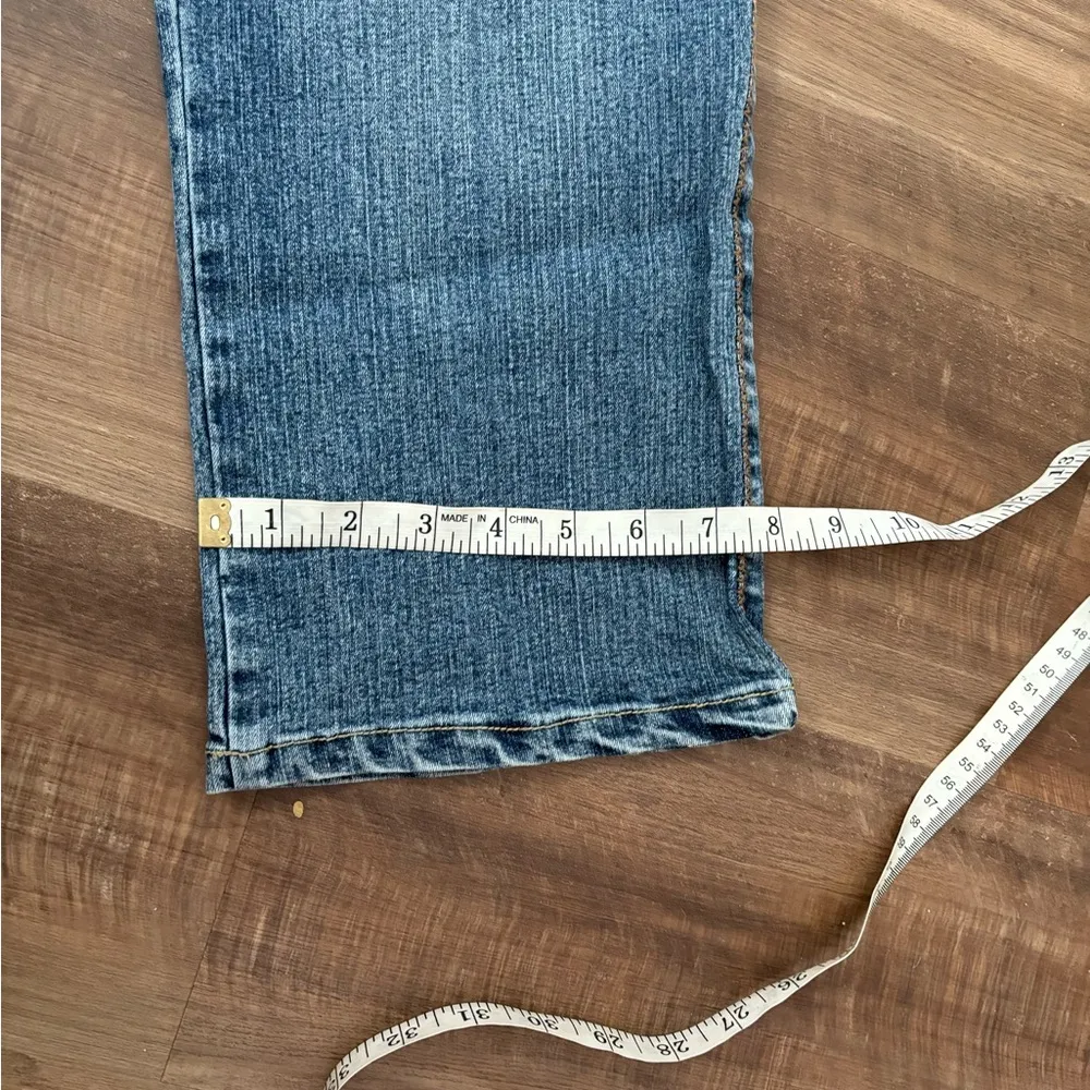 - X.O.X.O. Vintage (early 2000s)Y2K light wash crop denim 7/8 - Image 10