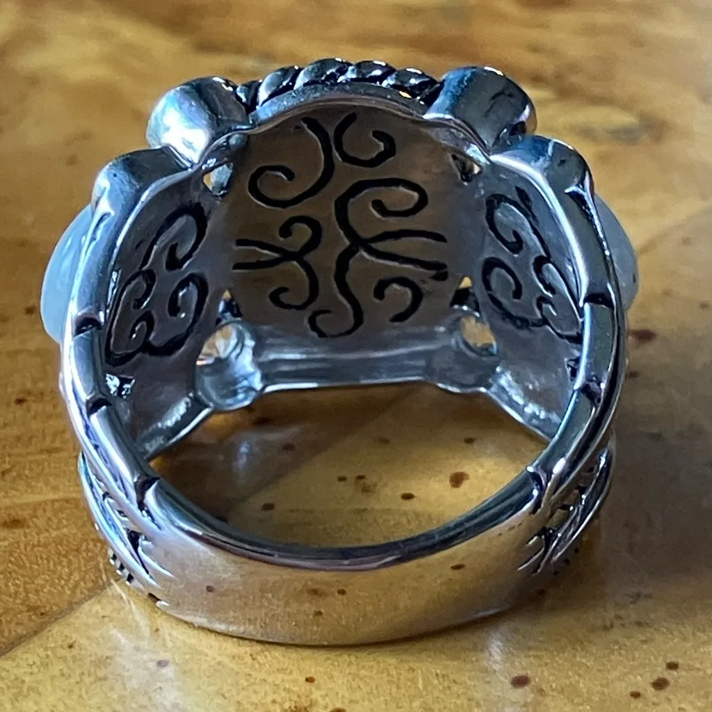 Natural Rainbow Moonstone Sterling Silver Cocktail Ring Size 6 - Image 5