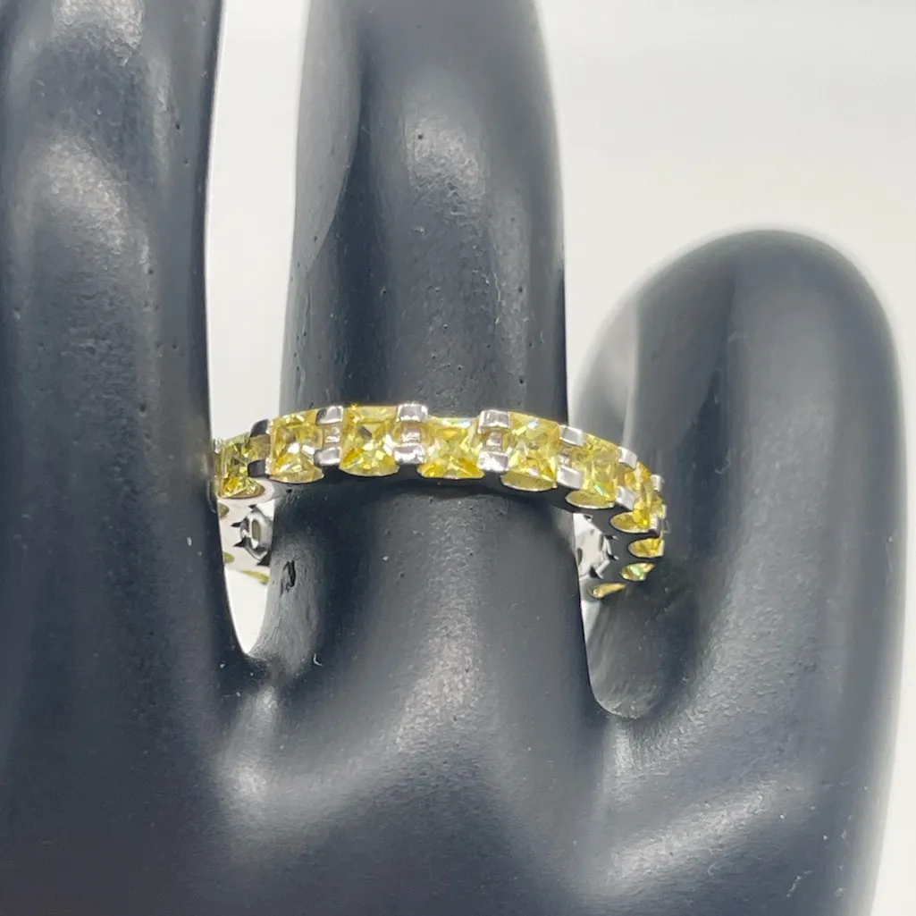 Vintage 925 Sterling Silver Square cut Citrine Eternity Band Ring Size 9 - Image 3