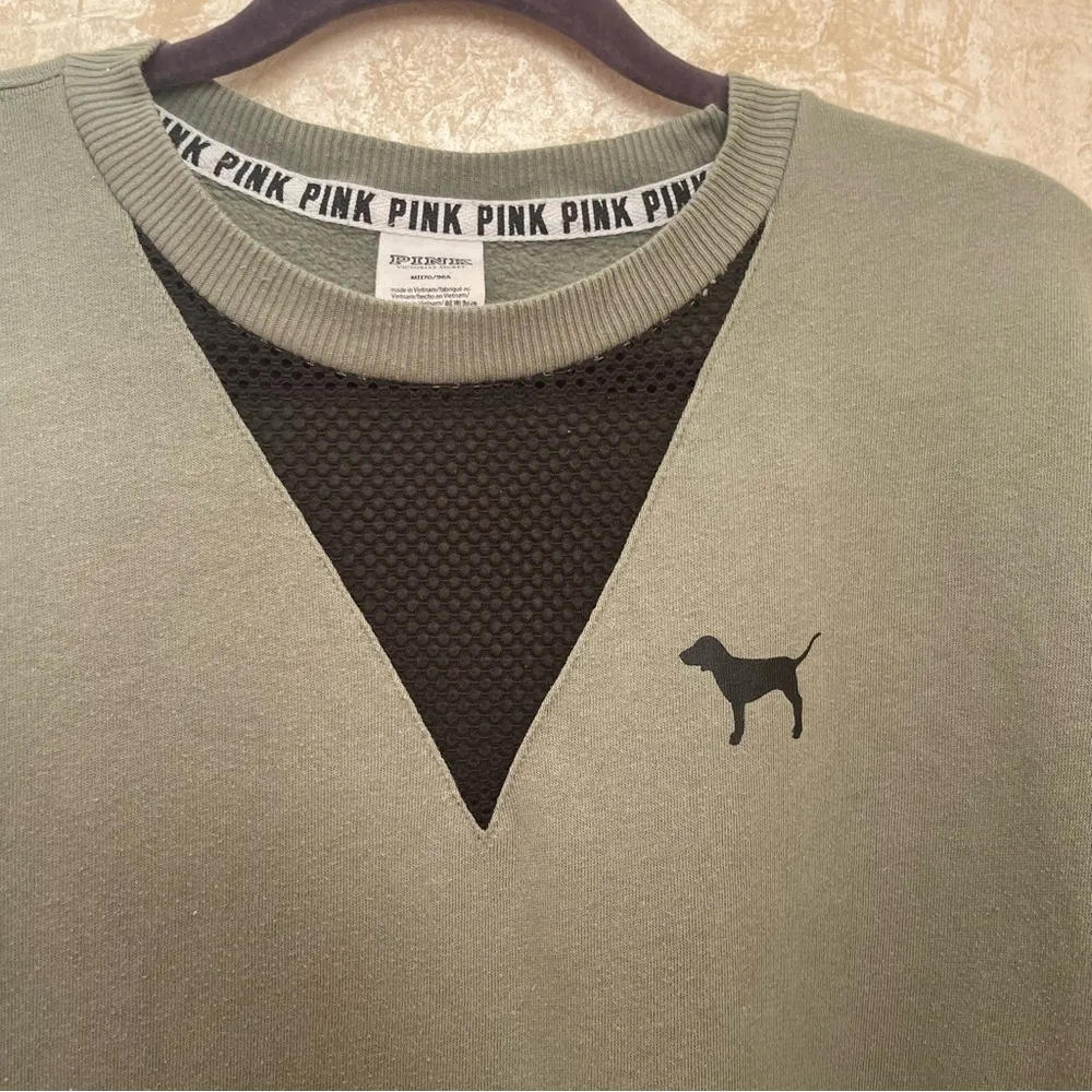 Victorias Secret PINK army green crew neck sweater with black netting front Sz M - Image 3