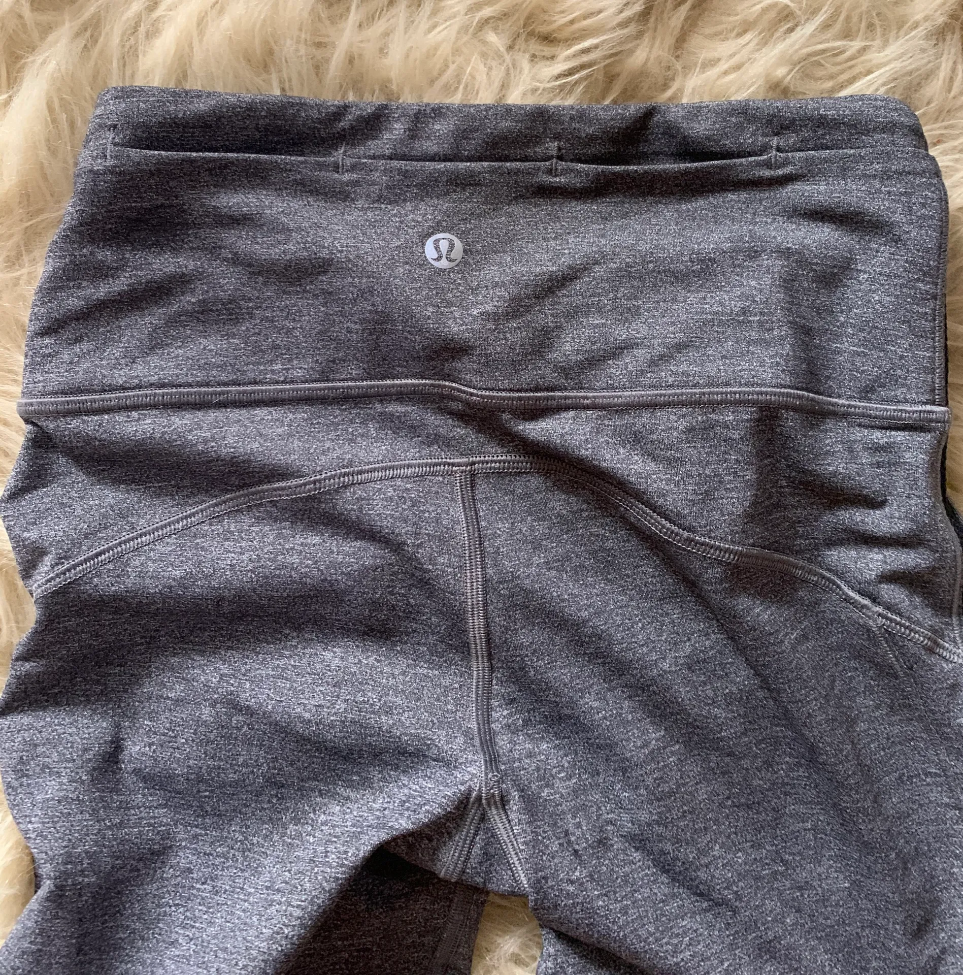 Lululemon 7/8 Leggings - Image 5