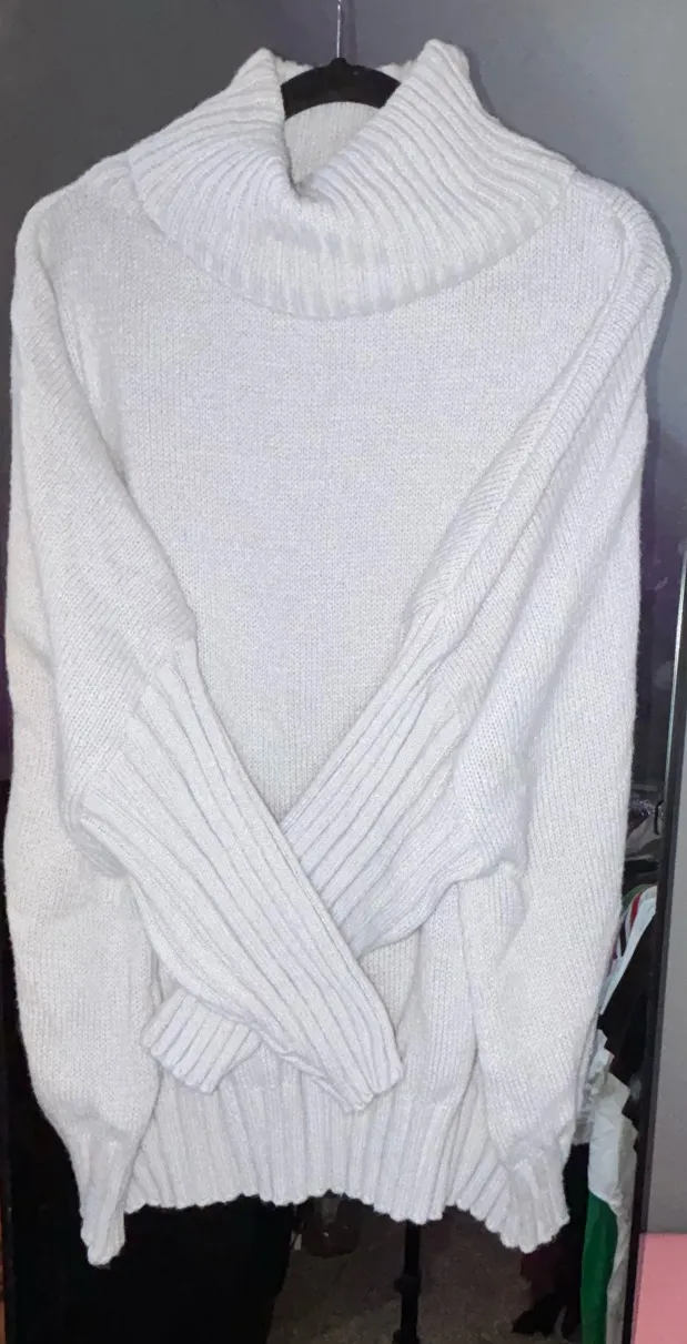 Turtleneck oversized knit sweater  - Image 4