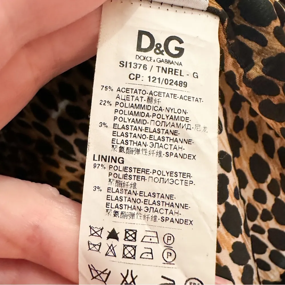 Dolce & Gabbana Vintage Satin Mini Skirt Black Animal Print Lining sz Small - Image 6