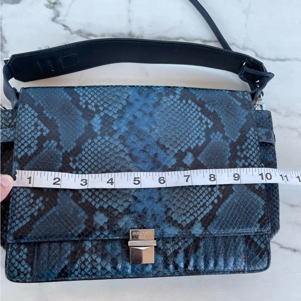 ZADIG & VOLTAIRE Optimiste snake leather crossbody bag - Image 12