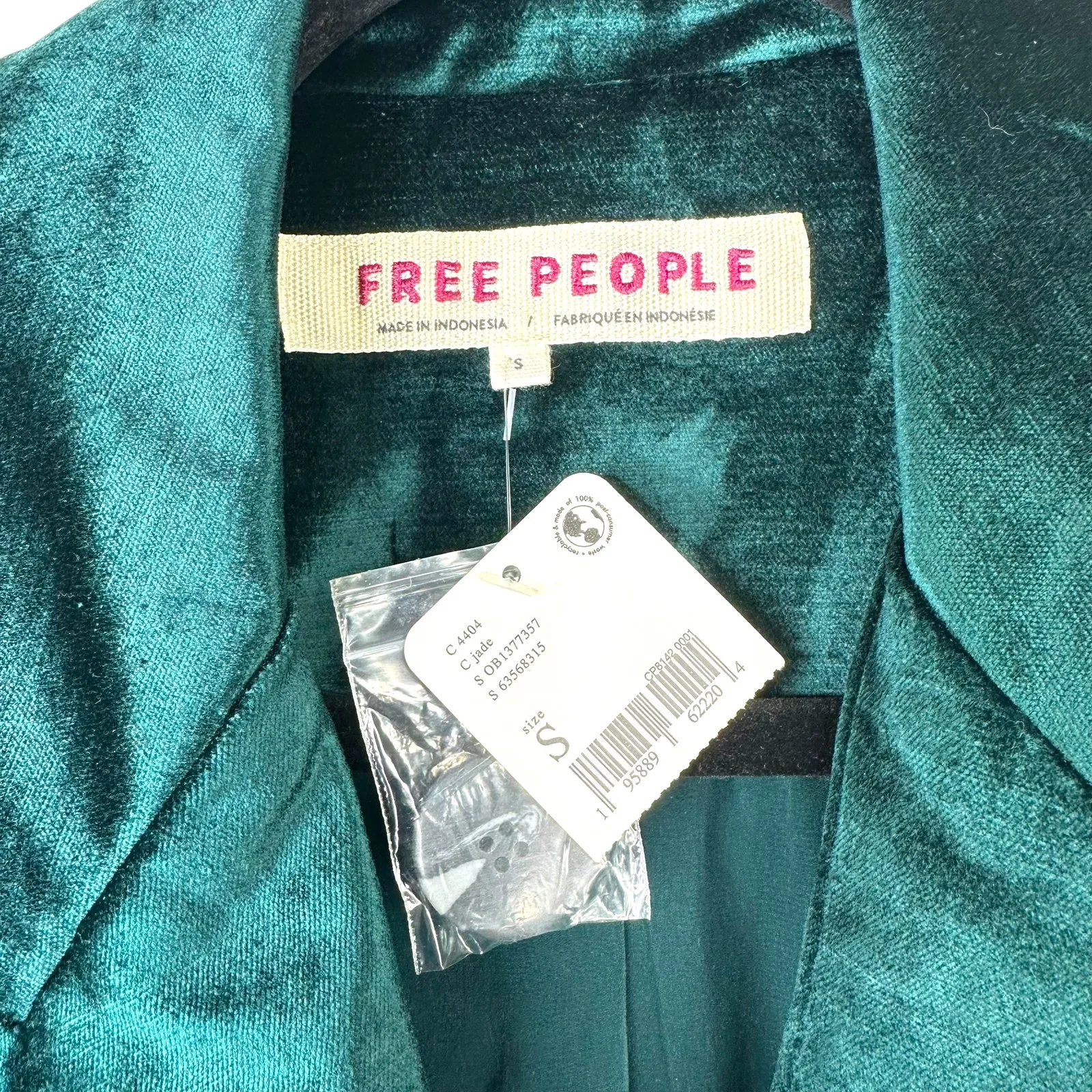 Free People NWT Jade Green Velvet Ashby Double Breasted Oversized Blazer Small - Image 10