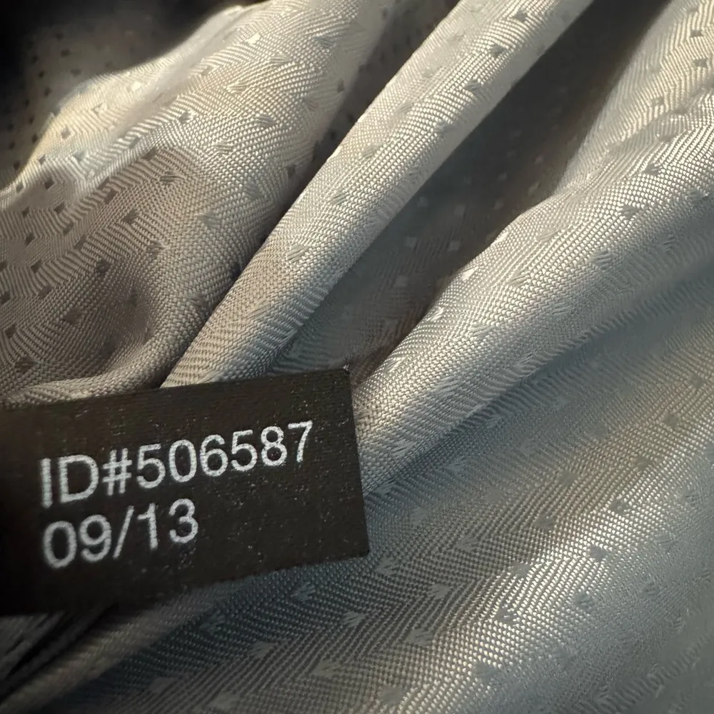 Single Breasted Hourglass Fitted Silhouette Blazer Light Grey Size 2 - Image 8