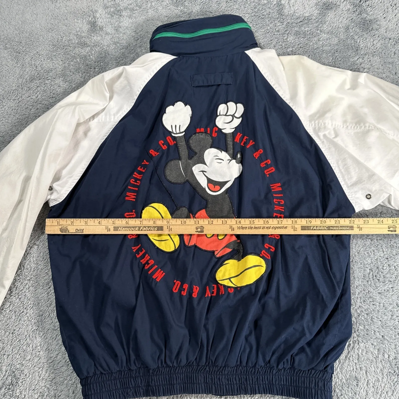 Vintage Mickey & Company Jacket Unisex Size Medium Hong Kong Retro Disney 80s - Image 9