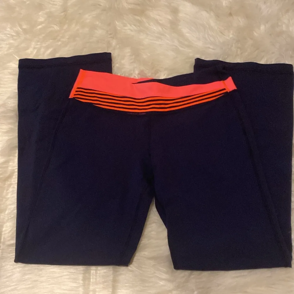 LULULEMON Yoga Pants Women’s Size 10 LULULEMON Wide Leg Stretch Workout Pants - Image 2