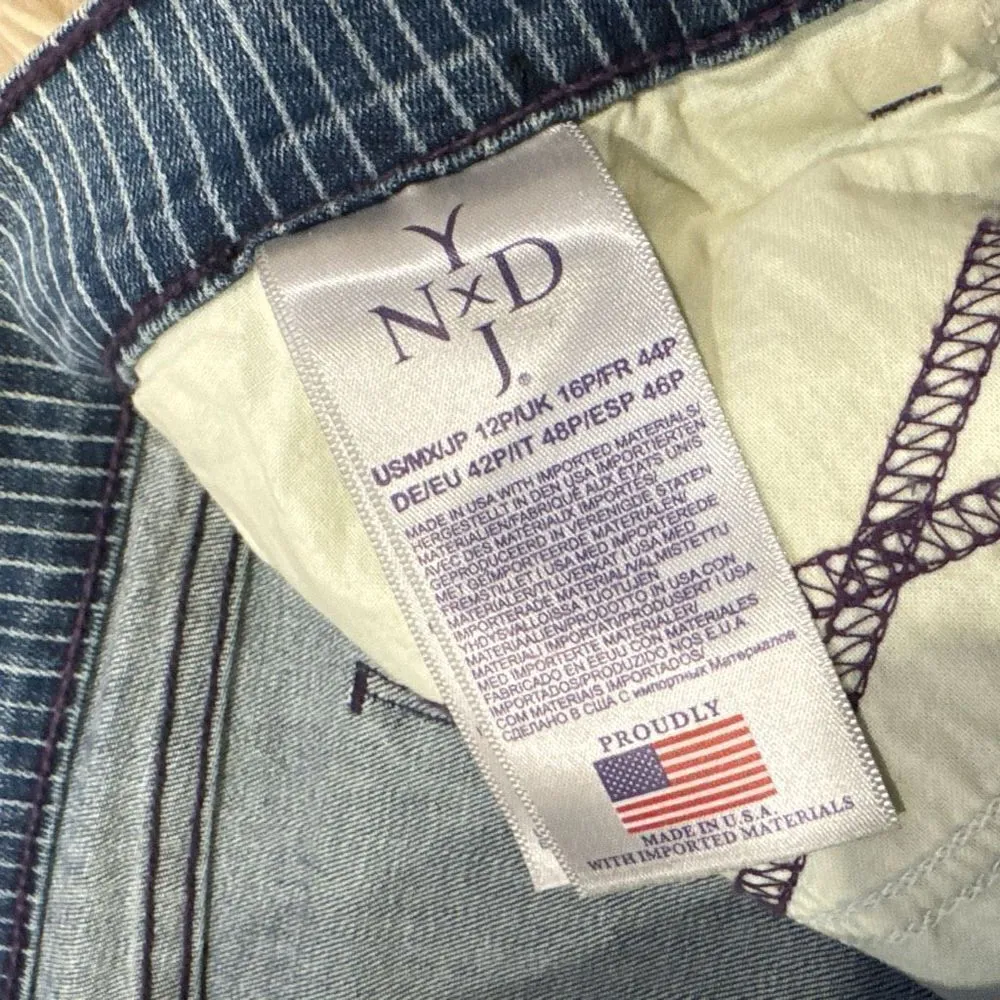 NWT NYDJ pinstripe engineer Jeans size 12 petite - Image 3