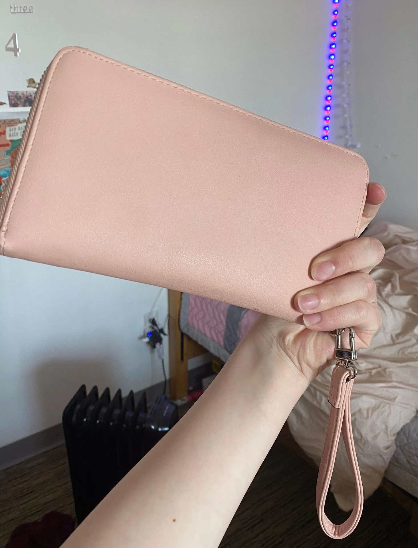 Steve Madden Light Pink Wallet - Image 2