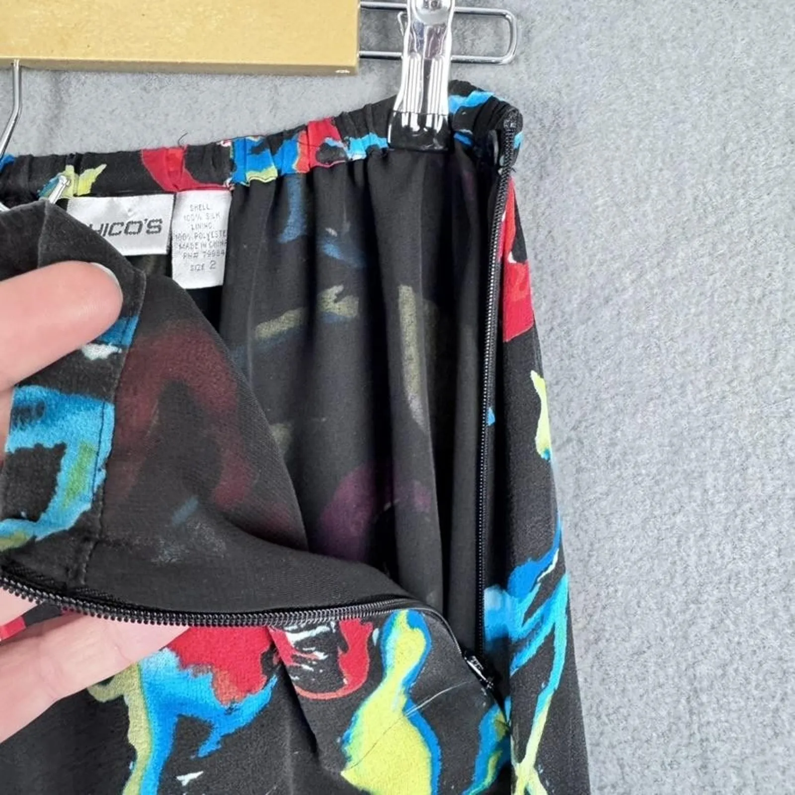 Chico's Silk Skirt Womens 2 Black Floral Lined Sheer Midi Love Holidays Flaws - Image 5