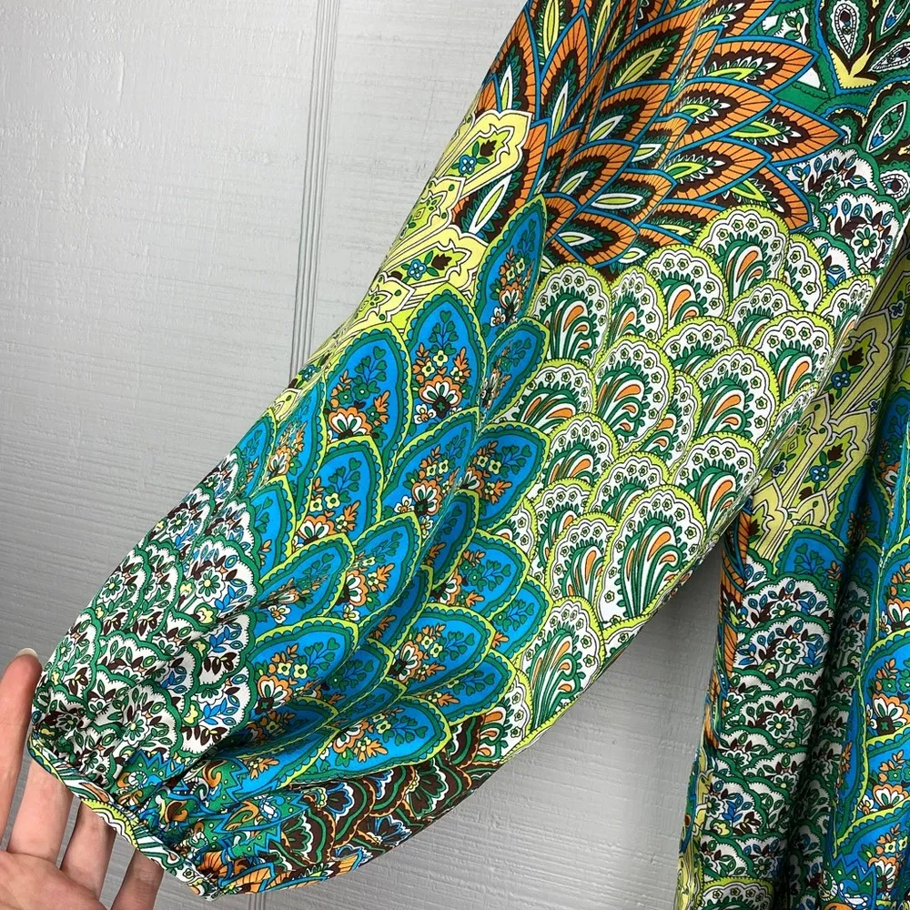 Chelsea & Theodore Patterned Multicolor Blue Green Blouse Top 3/4 Puff Sleeve Size M - Image 4