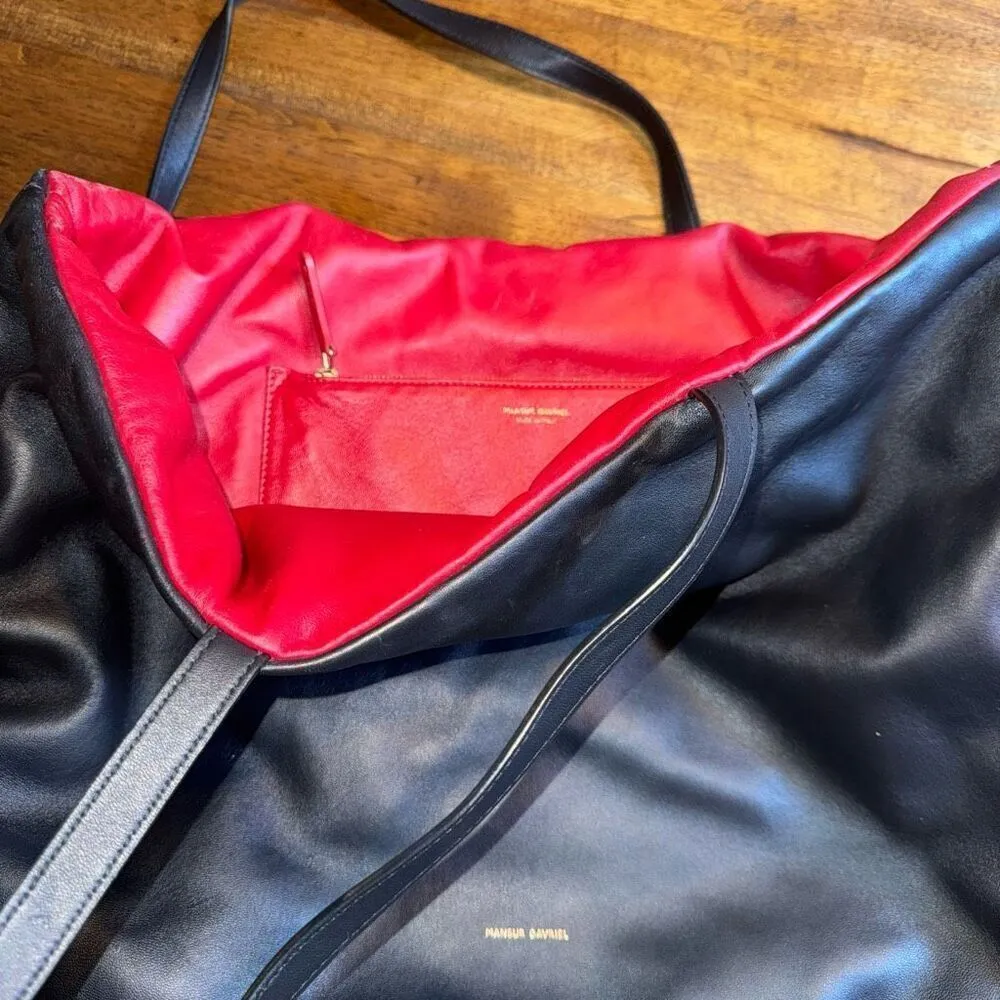 Mansur Gavriel Reversible Pillow Leather Tote Bag Black - Image 8