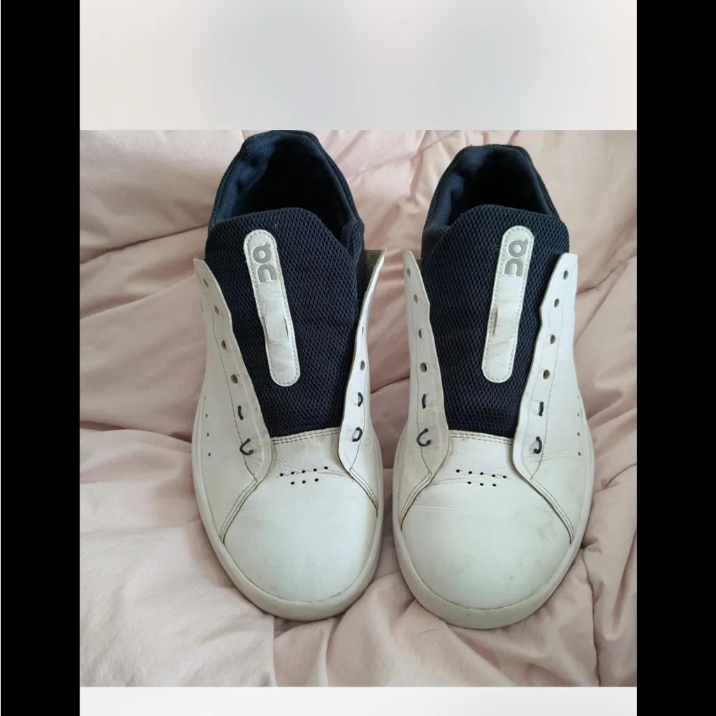 On Running‎ the Roger Athletic Shoes Black Size 8 - Image 2