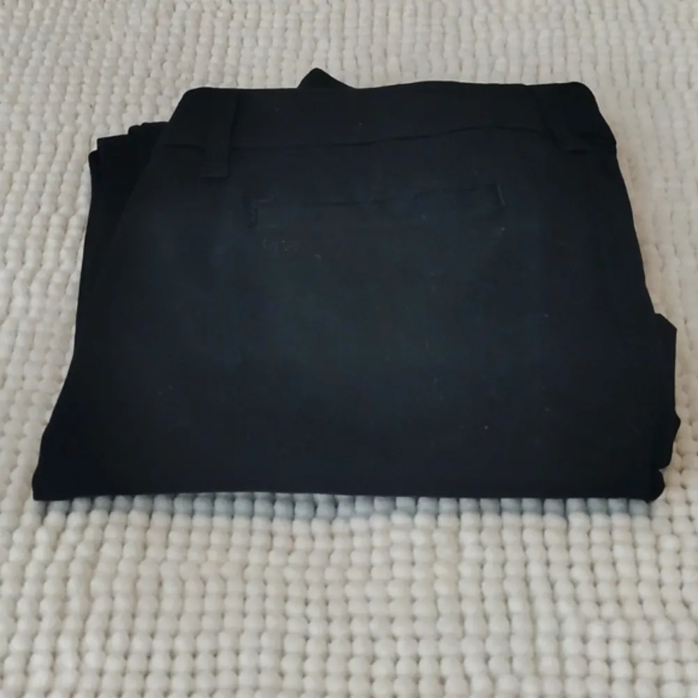 St John's Bay Straight Leg Twill Crop Pant Size 10/12 EUC #3075 - Image 7