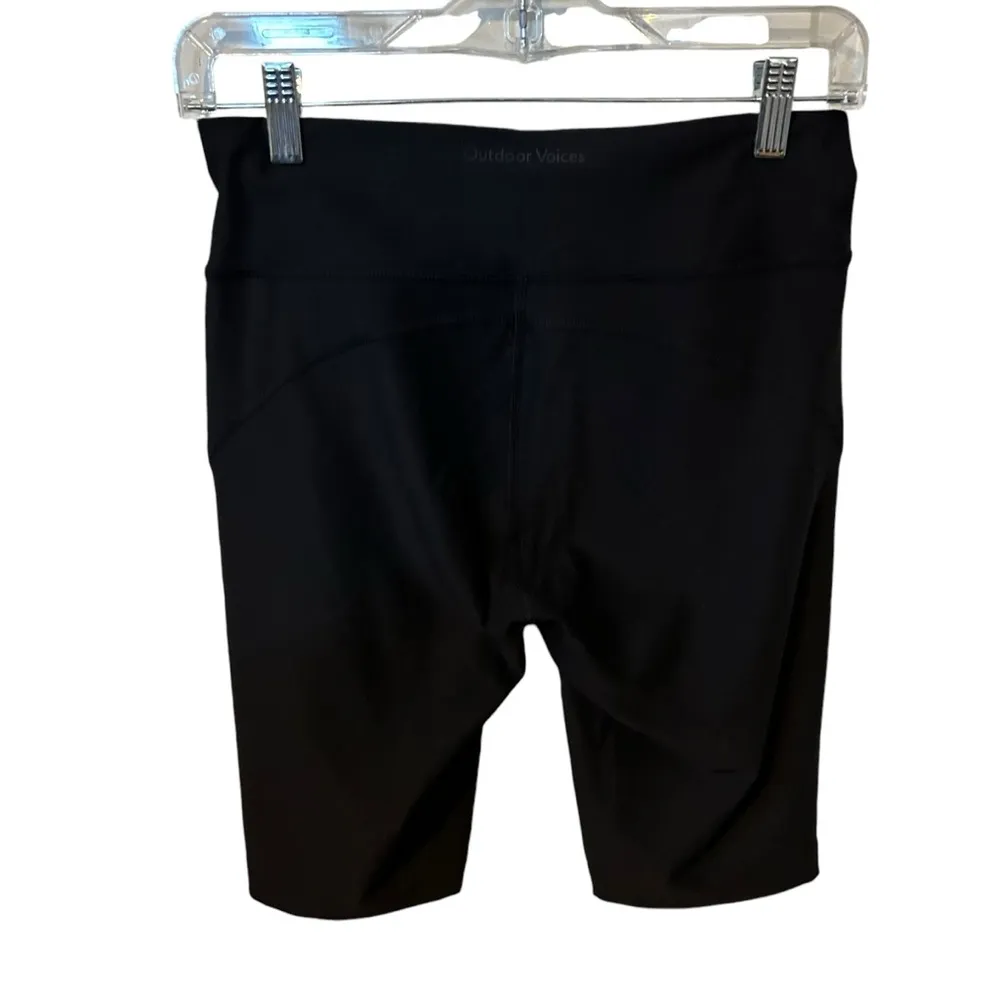 Outdoor Voices 10 Inch Warmup Black Bike Shorts Size Medium Modest Full Coverage - Image 4