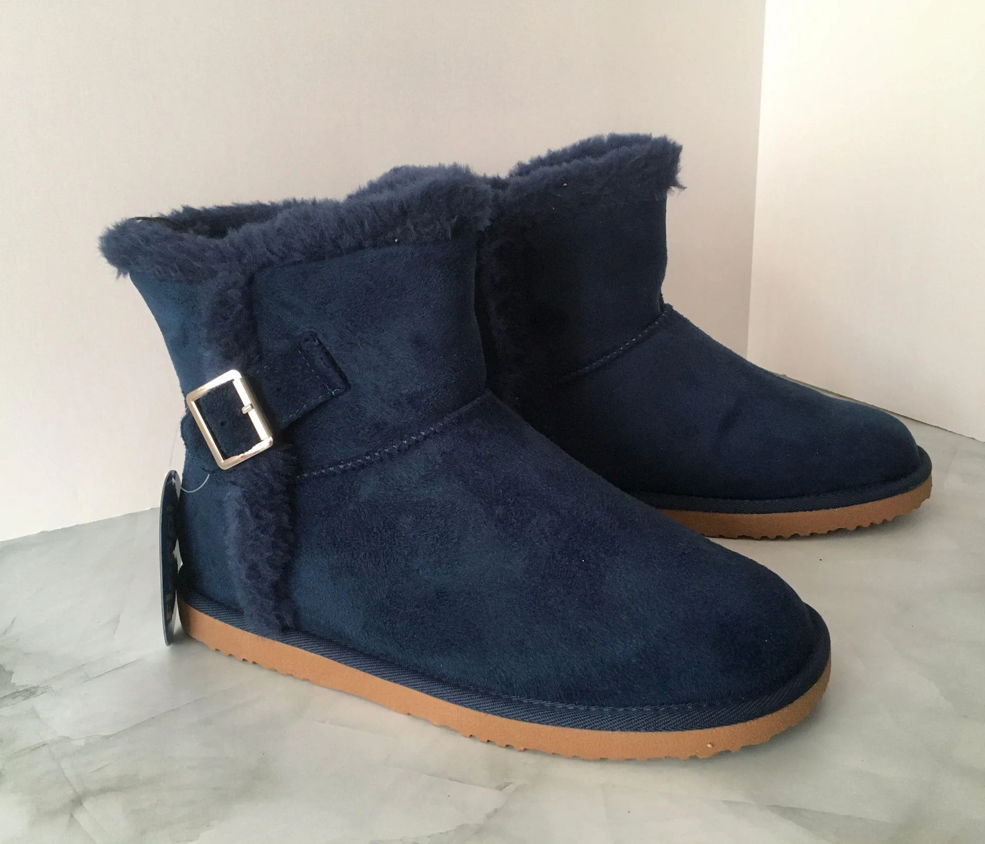 Winter Boots, Size 9 Blue - Image 3