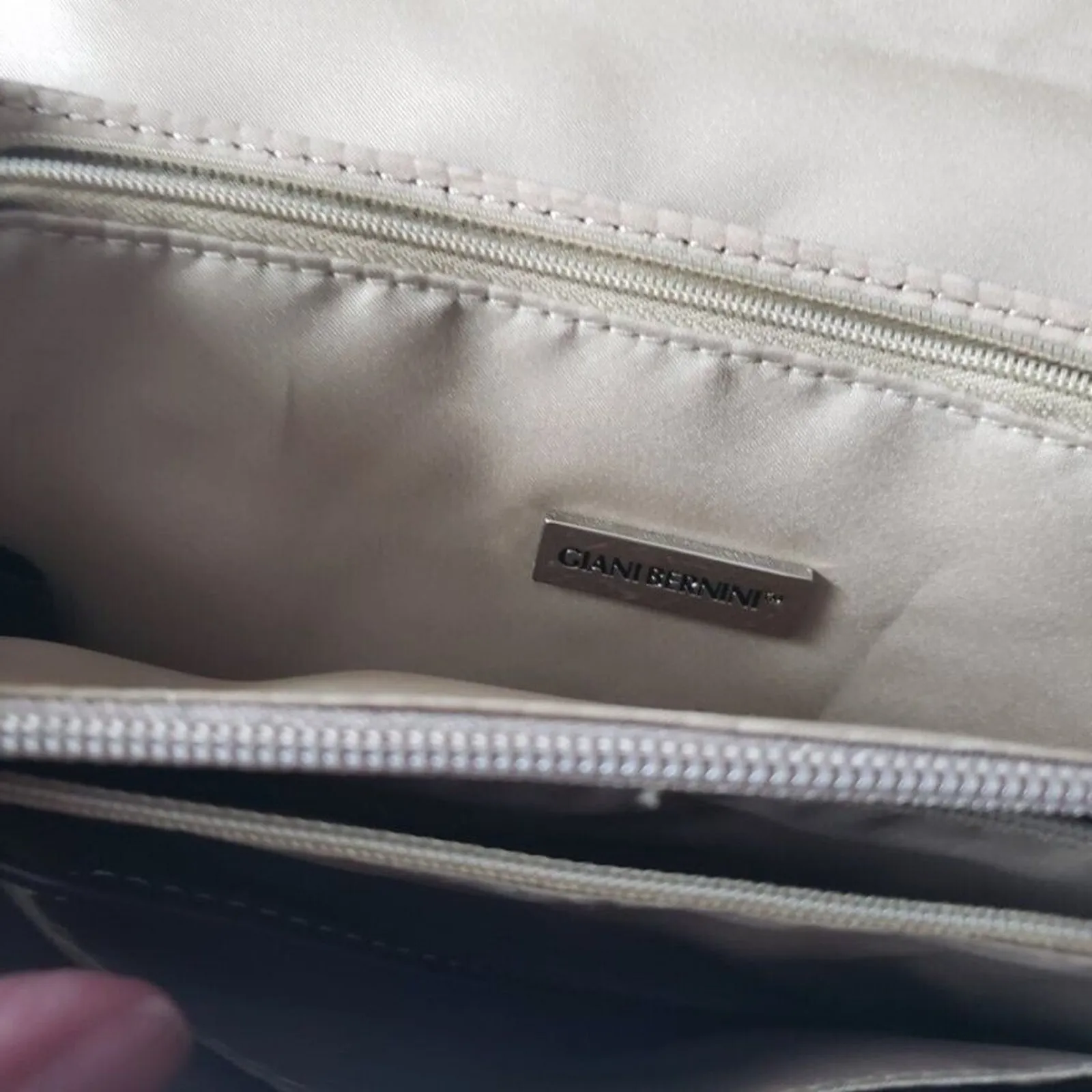 Gianni Bini Purse - Brown & Tan Bag / Handbag / Purse - Image 5